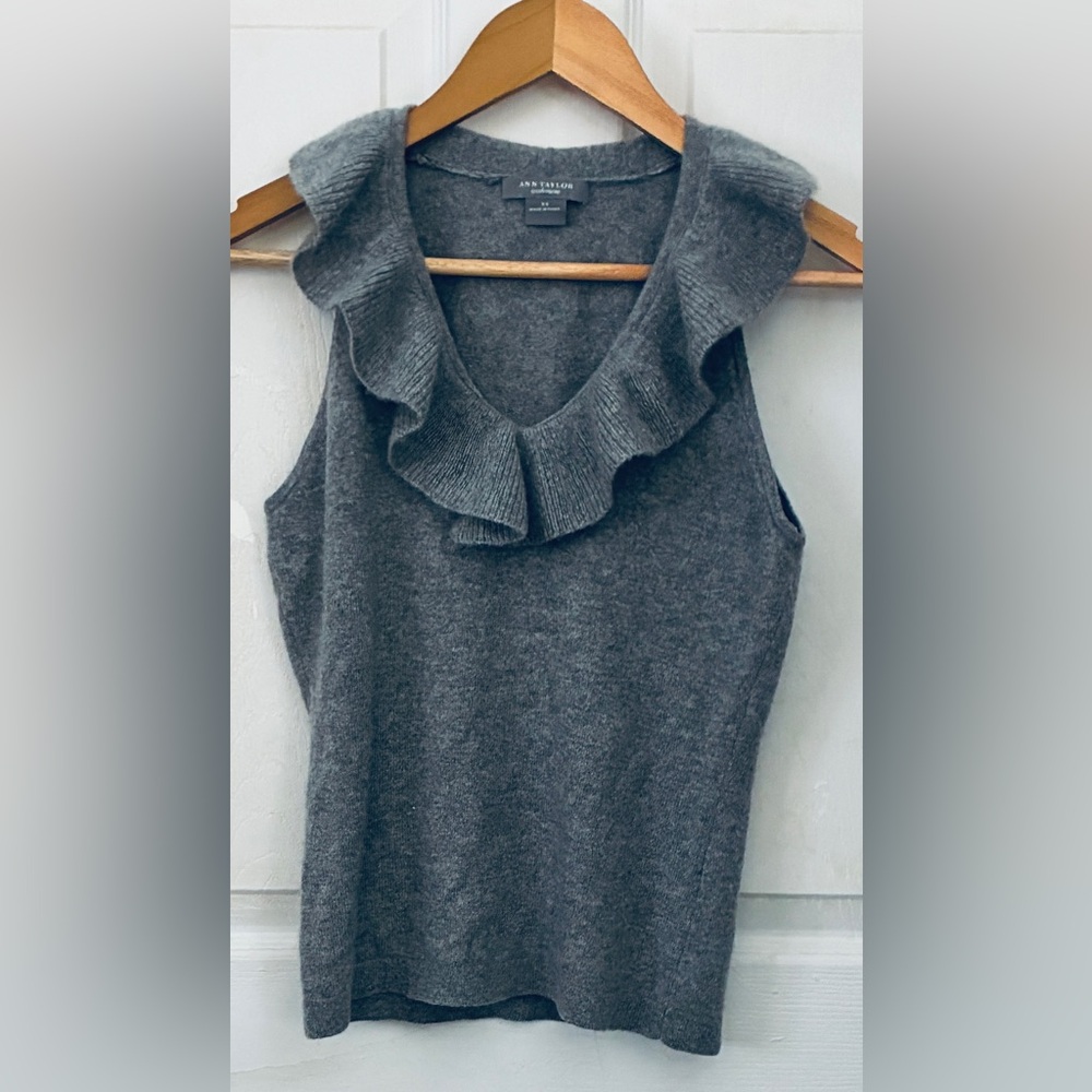 Ann Taylor Gray Ruffle Cashmere V-Neck Tank Top